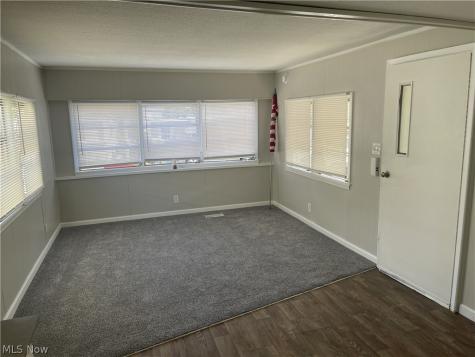 8317 Russell Lane Cleveland OH 44144
