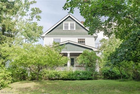 2661 Idlewood Road Cleveland Heights OH 44118
