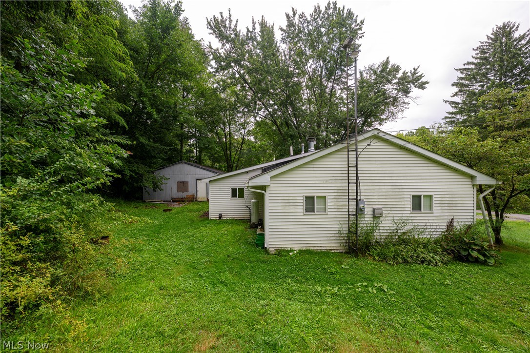 6600 Maplehurst Avenue SE East Sparta OH 44626
