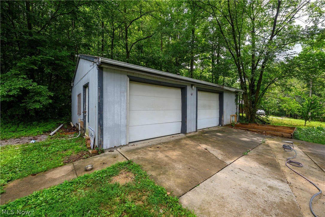 6600 Maplehurst Avenue SE East Sparta OH 44626