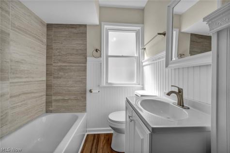 5234 Henry Street Maple Heights OH 44137