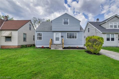 5234 Henry Street Maple Heights OH 44137