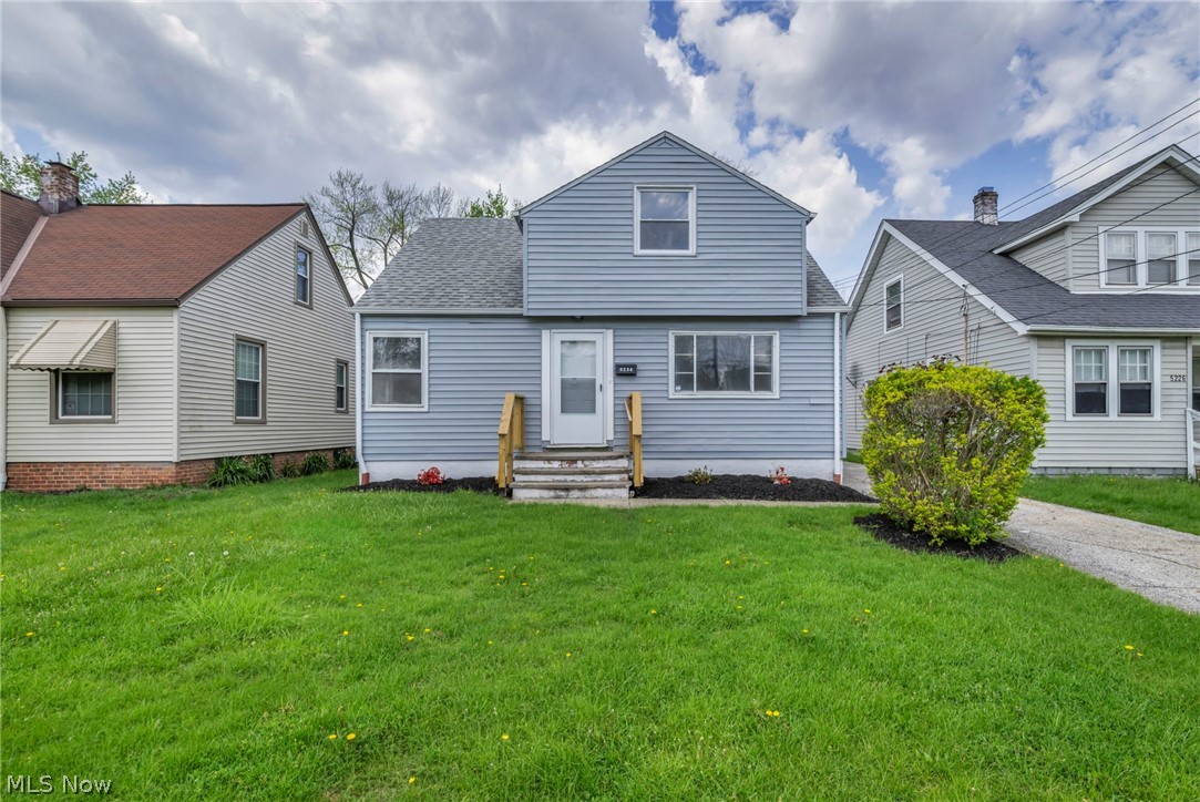 5234 Henry Street Maple Heights OH 44137