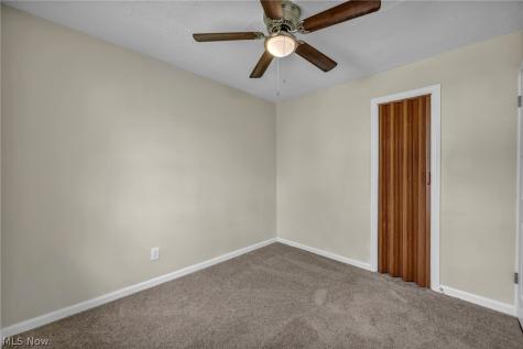 5234 Henry Street Maple Heights OH 44137