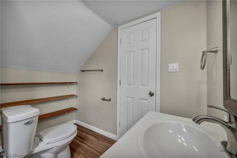 5234 Henry Street Maple Heights OH 44137