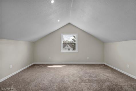 5234 Henry Street Maple Heights OH 44137