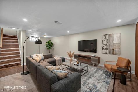 5234 Henry Street Maple Heights OH 44137