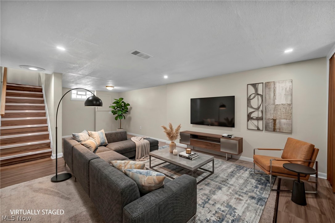 5234 Henry Street Maple Heights OH 44137