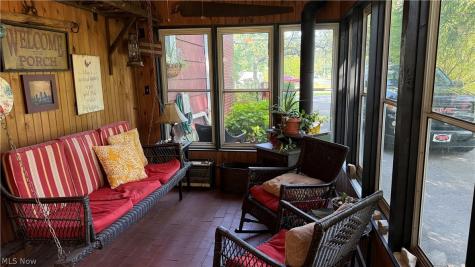 154 Taylor Road Barberton OH 44203