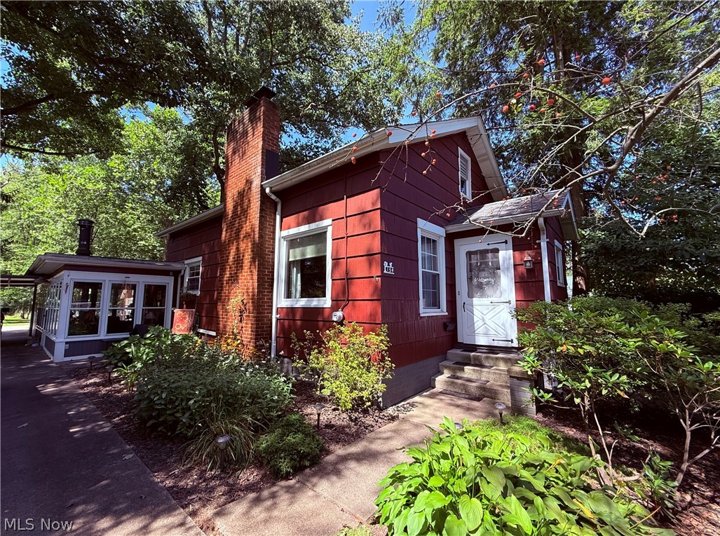 154 Taylor Road Barberton OH 44203