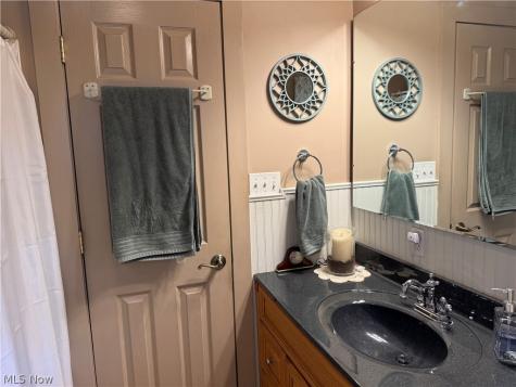 154 Taylor Road Barberton OH 44203