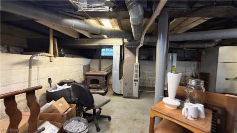 154 Taylor Road Barberton OH 44203
