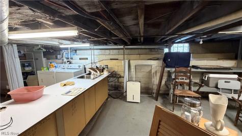 154 Taylor Road Barberton OH 44203