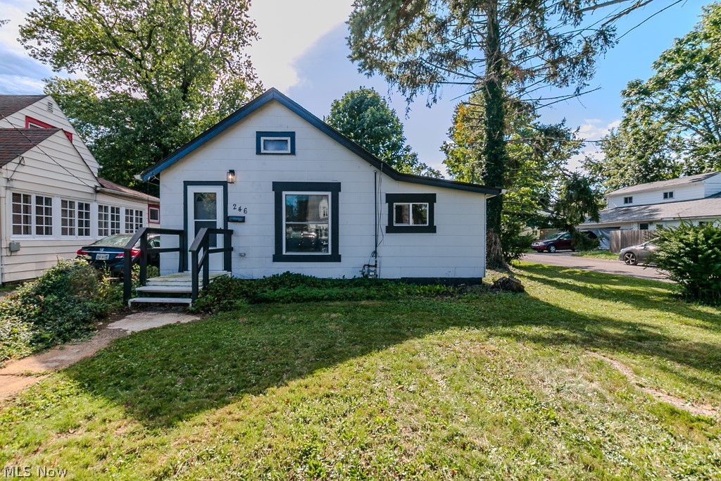 246 Courtland Boulevard Eastlake OH 44095