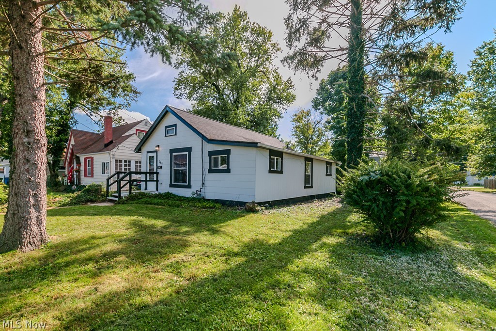 246 Courtland Boulevard Eastlake OH 44095