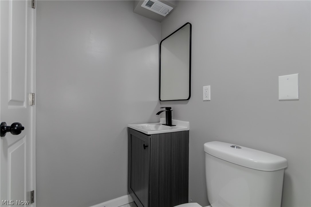 246 Courtland Boulevard Eastlake OH 44095