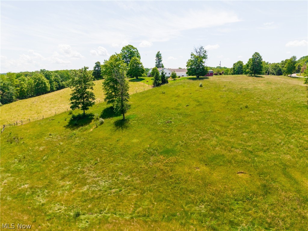 3640 NW Hope Road Magnolia OH 44643