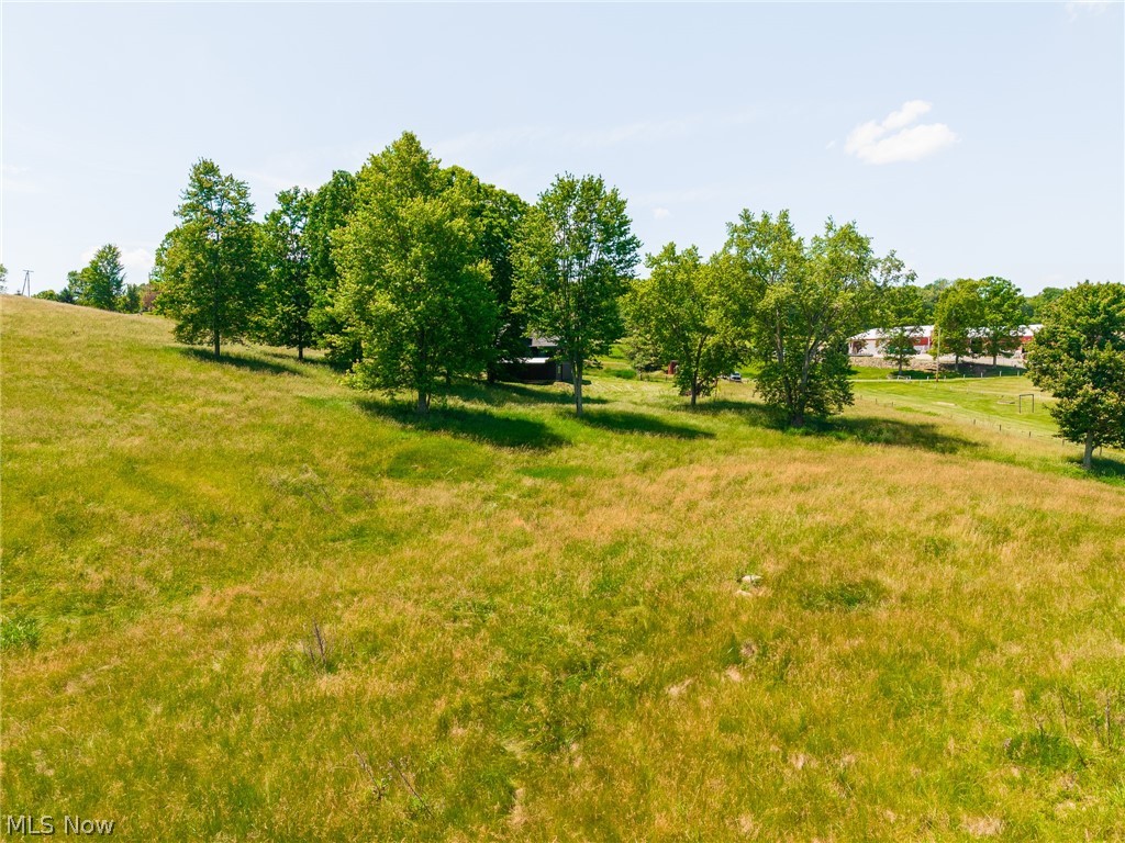 3640 NW Hope Road Magnolia OH 44643