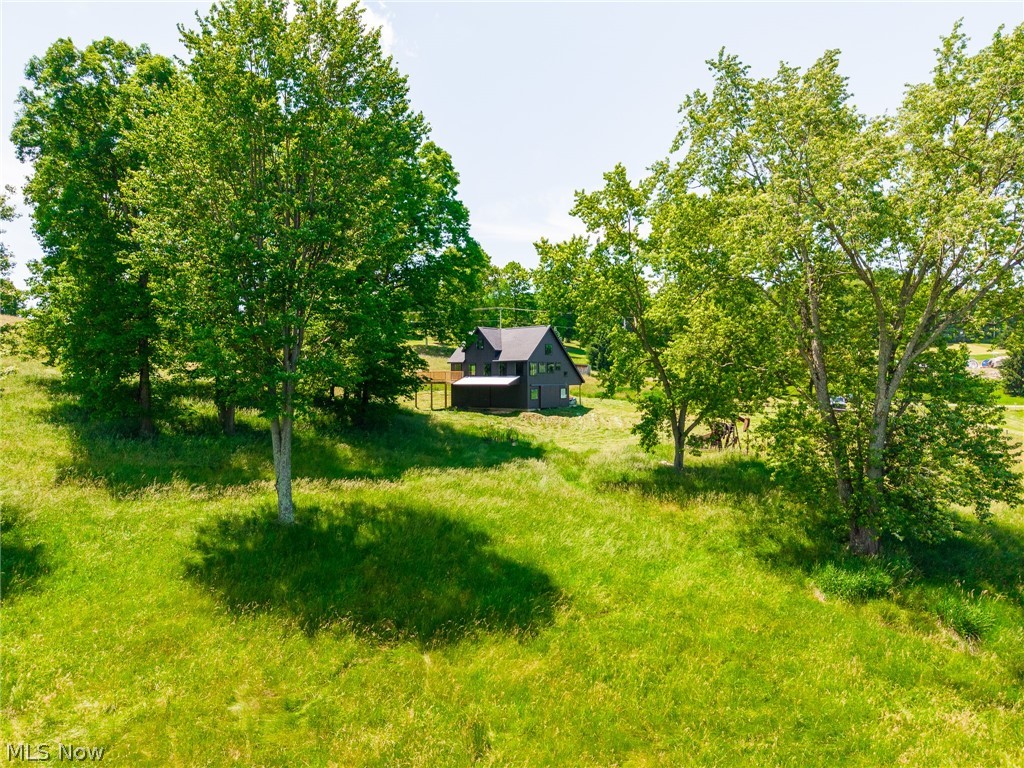 3640 NW Hope Road Magnolia OH 44643