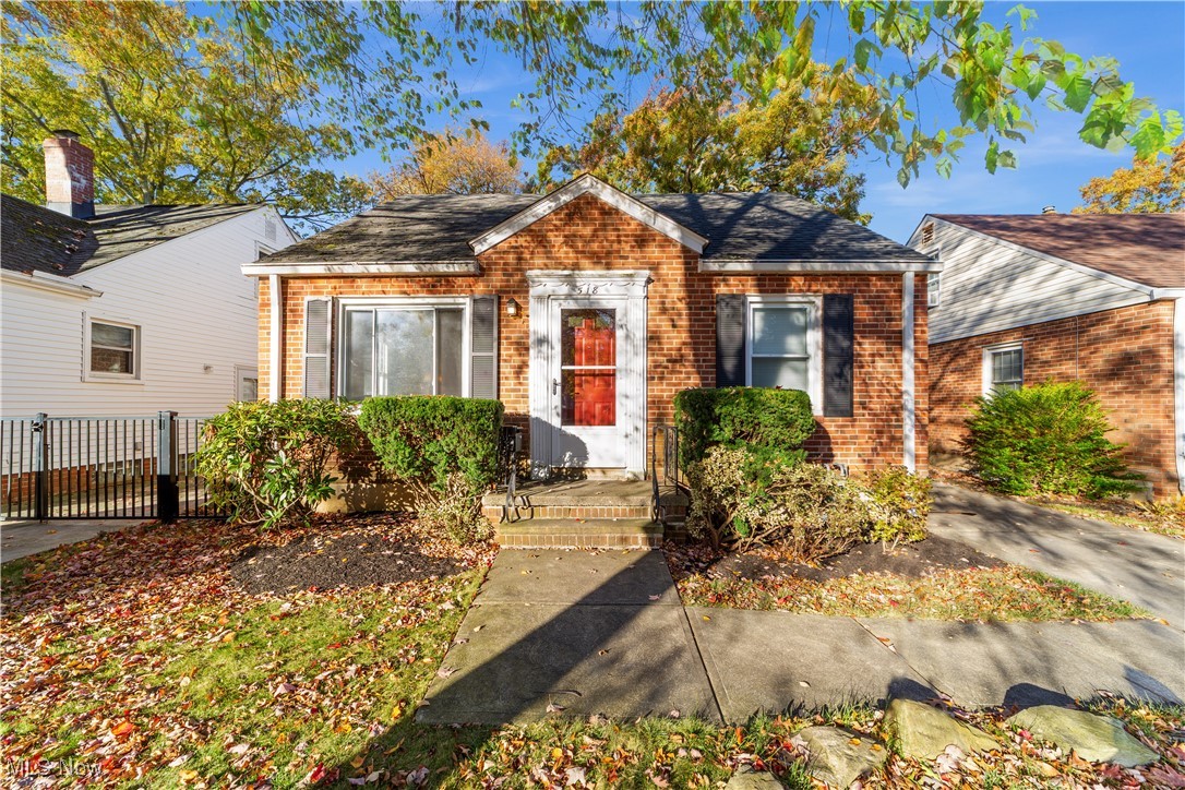 518 Huntmere Road Bay Village OH 44140