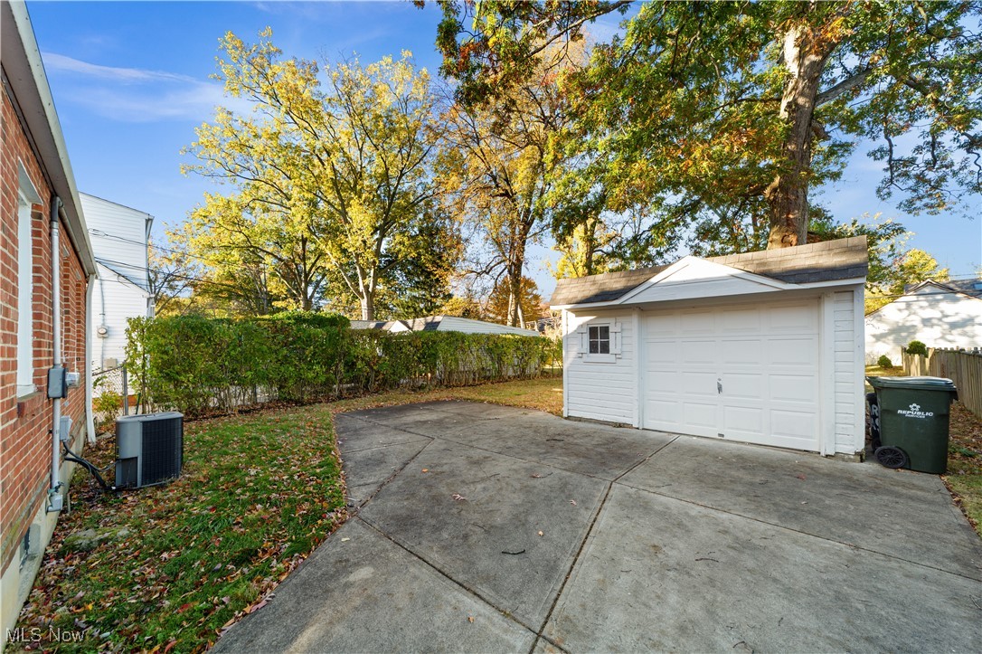 518 Huntmere Road Bay Village OH 44140