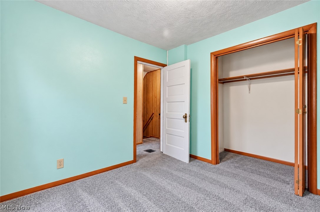 346 W Indiana Avenue Sebring OH 44672