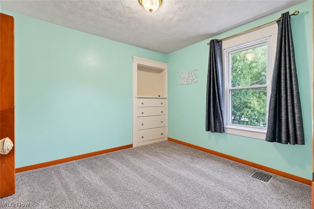 346 W Indiana Avenue Sebring OH 44672