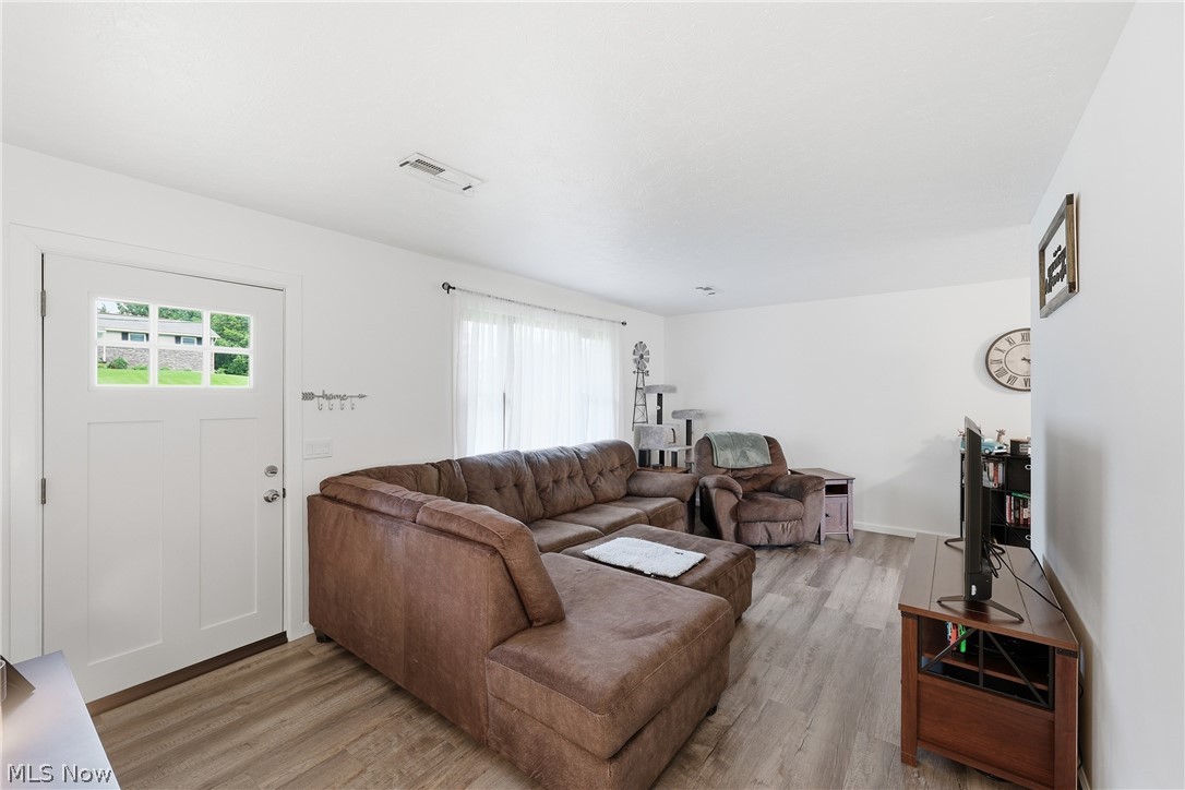 2655 Lisa Kim Lane Nashport OH 43830