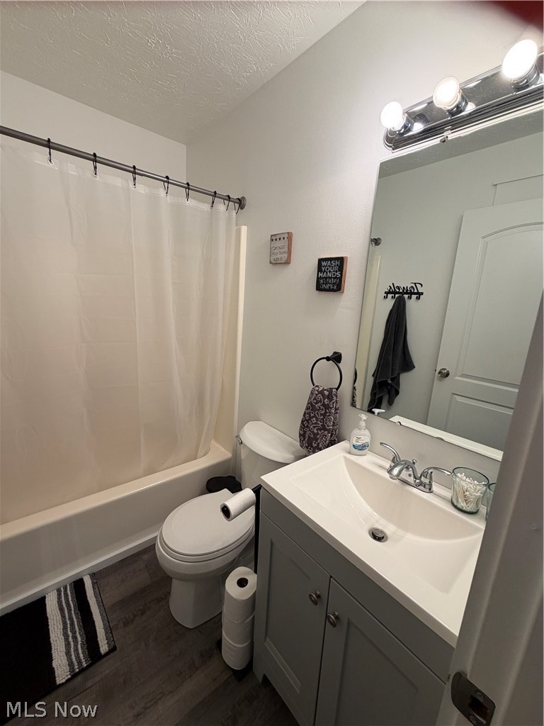 2655 Lisa Kim Lane Nashport OH 43830