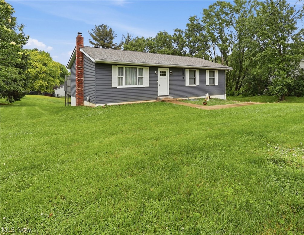 2655 Lisa Kim Lane Nashport OH 43830