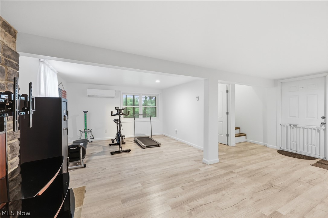 2655 Lisa Kim Lane Nashport OH 43830