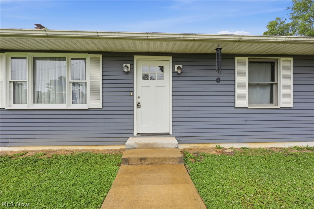 2655 Lisa Kim Lane Nashport OH 43830