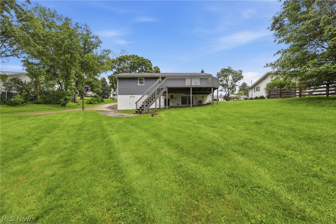 2655 Lisa Kim Lane Nashport OH 43830