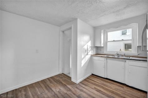 2140 Garfield Boulevard Lorain OH 44052