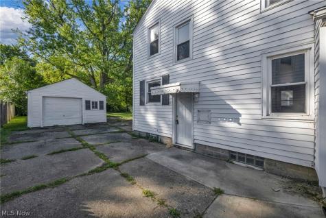 2140 Garfield Boulevard Lorain OH 44052