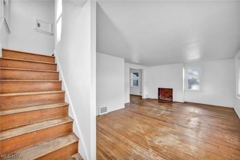 2140 Garfield Boulevard Lorain OH 44052