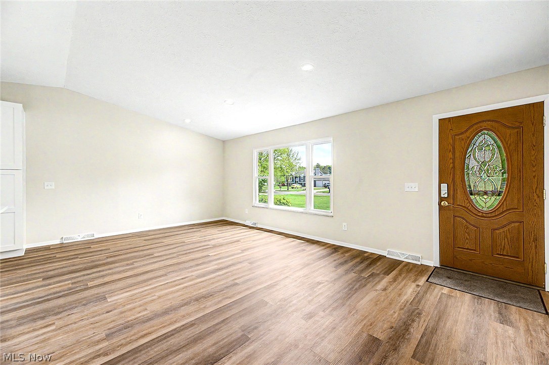 913 Sherwood Drive Macedonia OH 44056