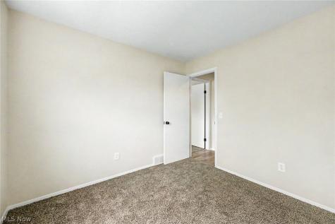 913 Sherwood Drive Macedonia OH 44056