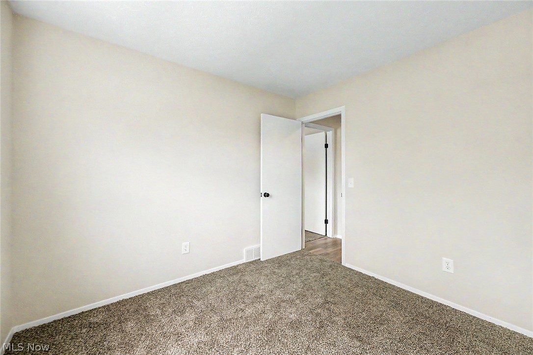 913 Sherwood Drive Macedonia OH 44056
