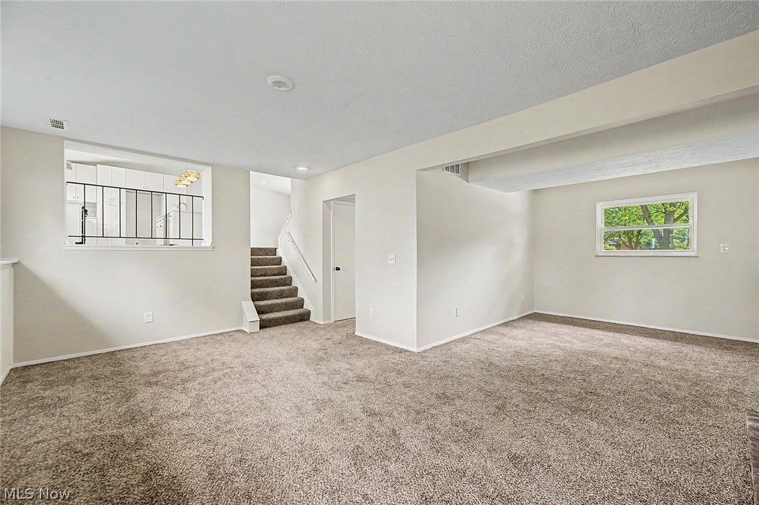 913 Sherwood Drive Macedonia OH 44056