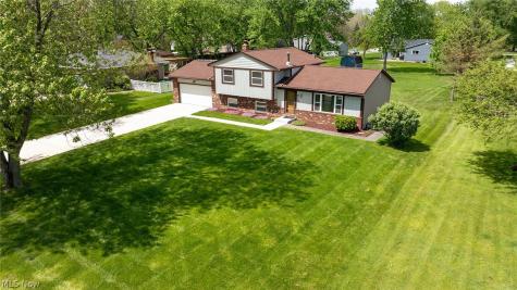 913 Sherwood Drive Macedonia OH 44056