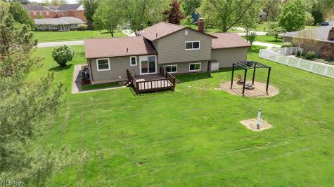 913 Sherwood Drive Macedonia OH 44056