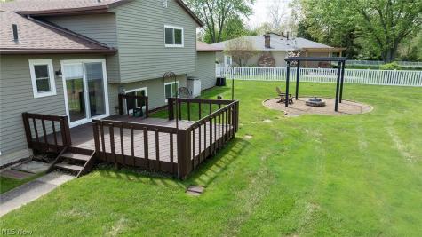913 Sherwood Drive Macedonia OH 44056
