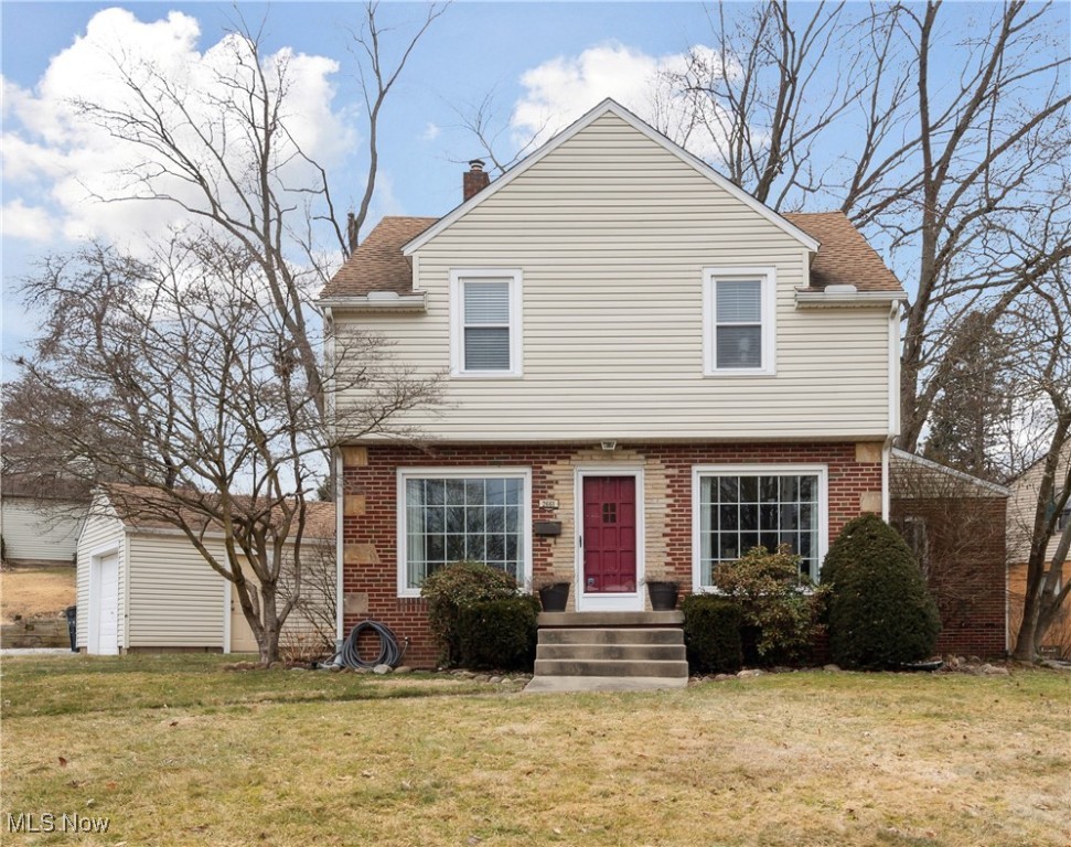 2661 Graham Avenue Akron OH 44312