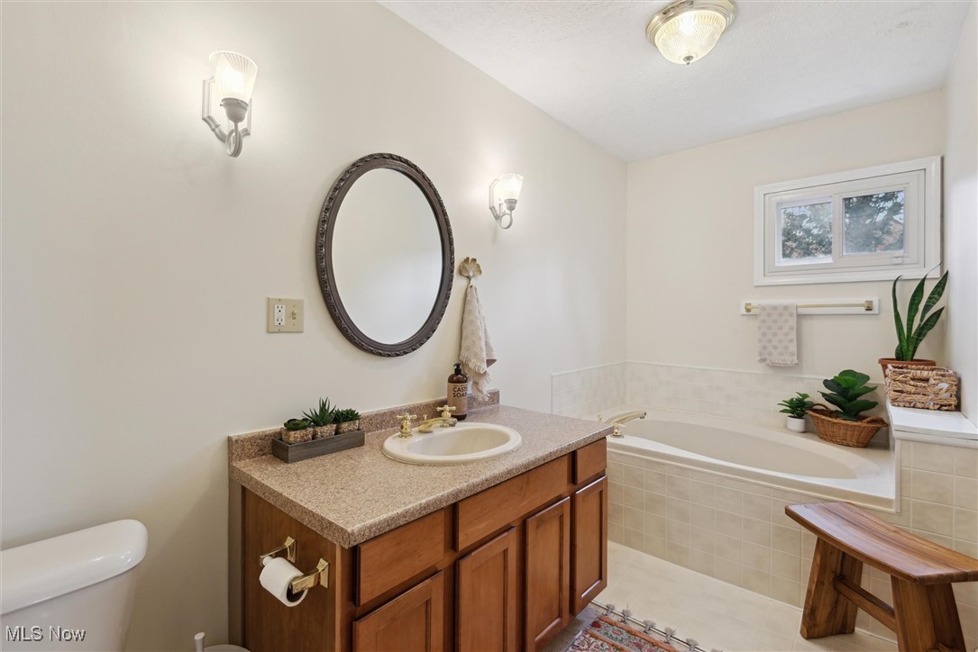 2661 Graham Avenue Akron OH 44312