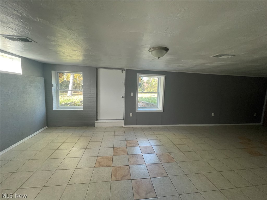 4643 Monticello Boulevard South Euclid OH 44143