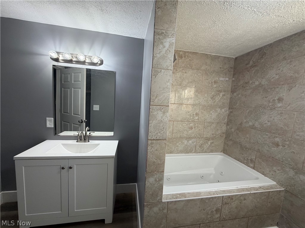 4643 Monticello Boulevard South Euclid OH 44143