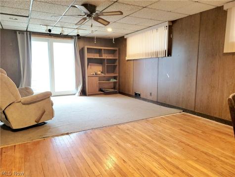 4388 Adrian South Euclid OH 44121