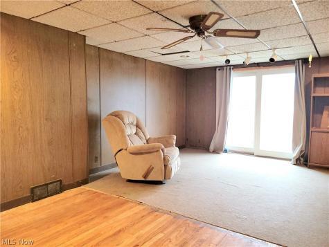 4388 Adrian South Euclid OH 44121