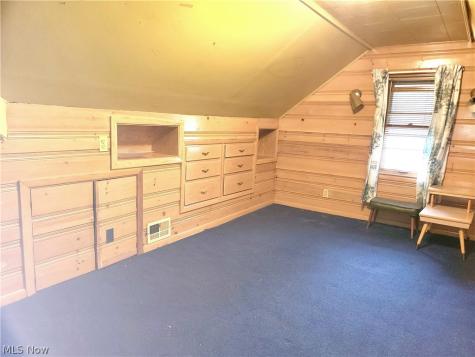 4388 Adrian South Euclid OH 44121